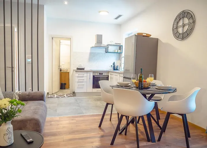 Apartamento Dora & Luka